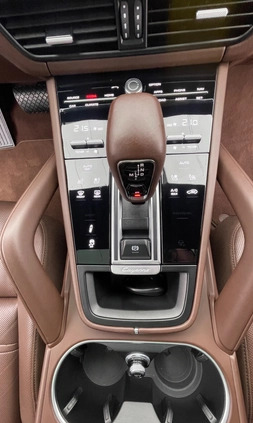 Porsche Cayenne cena 450000 przebieg: 20000, rok produkcji 2022 z Jaworzno małe 254